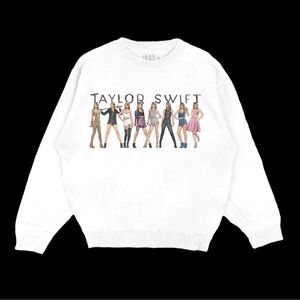 NEW Taylor Swift 1989 Eras Crewneck Taylor’s Version white small medium new